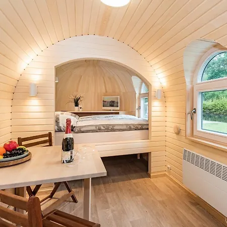 Tinyhouse 2 *