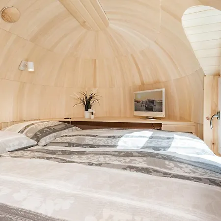 Tinyhouse 2 Vakantiehuis *